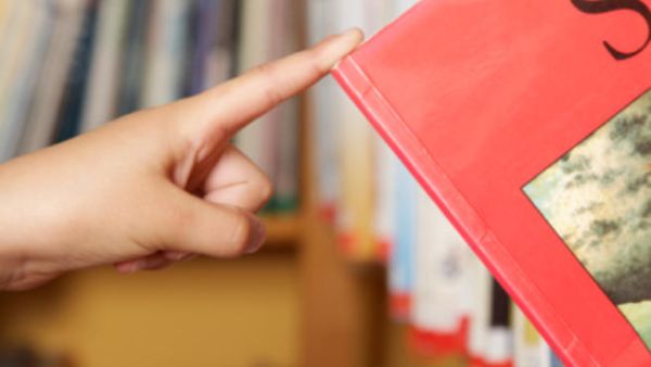 Young Arabs need to read more Young Arabs need to read more