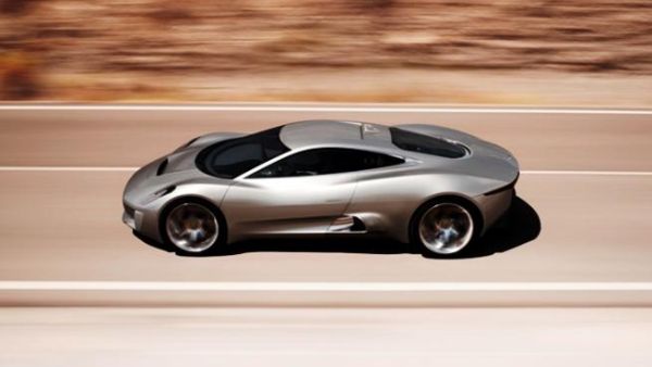 The spectacular Jaguar C-X75 The spectacular Jaguar C-X75