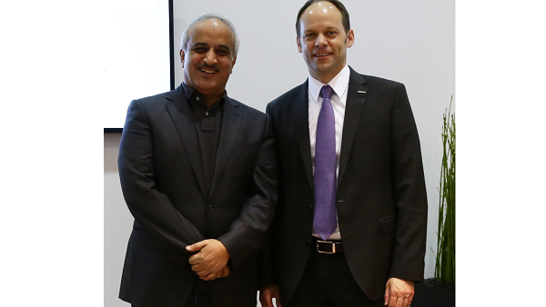 flydubai’s Chief Executive Officer, Ghaith Al Ghaith and Dr. Mark Hiller, Chief Executive Officer and Shareholder of Recaro Aircraft Seating flydubai’s Chief Executive Officer, Ghaith Al Ghaith and Dr. Mark Hiller, Chief Executive Officer and Shareholder of Recaro Aircraft Seating