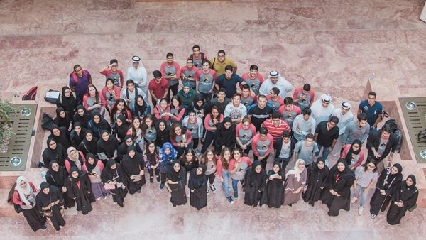 بلغ عدد الطلاب في السنة الجامعية الأولى لهذه الدفعة، 109 طالبا من 20 دولة، منهم أول طالب من جمهورية مولدوفا وأولى الطالبات الصينيات. بلغ عدد الطلاب في السنة الجامعية الأولى لهذه الدفعة، 109 طالبا من 20 دولة، منهم أول طالب من جمهورية مولدوفا وأولى الطالبات الصينيات.