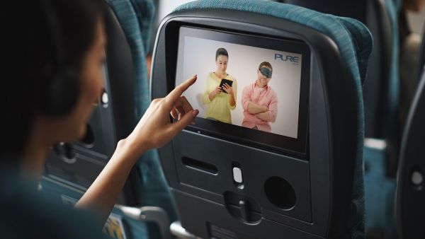 Passengers can now view 'Travel Well with Yoga' in English, Cantonese, Mandarin and Japanese across all Cathay Pacific and Cathay Dragon routes. Passengers can now view 'Travel Well with Yoga' in English, Cantonese, Mandarin and Japanese across all Cathay Pacific and Cathay Dragon routes.
