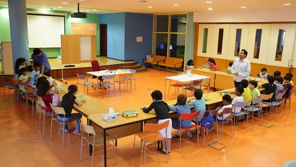 The program is divided into two periods where Al Rashidiya library, Hatta library and Mankhool library will host the first programme.