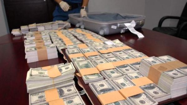 counterfeit 804 thousand dollars seized by Dubai Customs