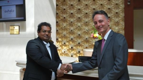 Capt. Sumith Kalwila who is the first to experience the new Ramada Jumeirah Hotel services with Alain Rigazzi, The Hotel General Manager