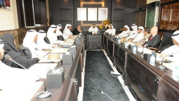 خلال الاجتماع