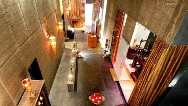 Top off your deep tissue Balinese massage with a creamy Pevonia polish all through the month at the Kempinski Hotel Mall of the Emirates