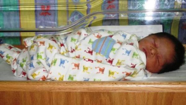 Daman first insurer in UAE to provide newborn free policy inclusion