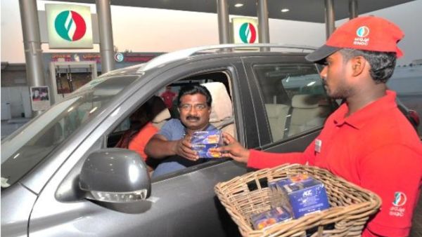 Giving dates and water during Ramadan has been an ENOC/EPPCO tradition for more than a decade