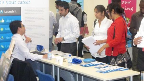 Deloitte representative speaks to students
