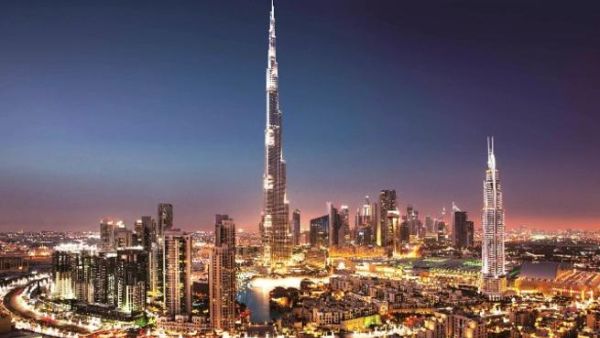 تستفيد أراضي دبي من النظام لإيجاد قاعدة بيانات ذكية وآمنة تقوم بجمع العقود العقارية كافة.
