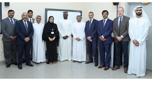 A delegation from Dubai Economy led by Abdullatif Al Marzouqi, Senior Manager of Consumer Awareness Section in CCCP, attended the opening of the first counter. A delegation from Dubai Economy led by Abdullatif Al Marzouqi, Senior Manager of Consumer Awareness Section in CCCP, attended the opening of the first counter.
