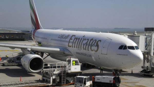 طائرة الإيرباص من طراز A330-200 التي سيتم تشغليها لخدمة رحلة طيران الإمارات الجديدة إلى مطار صبيحة جوكشين الدولي.