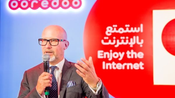 إيان دنش، الرئيس التنفيذيّ في Ooredoo