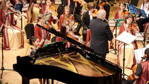 The Emirates Youth Symphony Orchestra will perform today in Sharjah, April 3