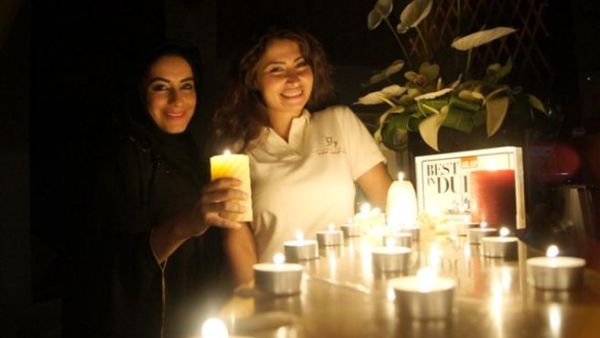 Dubai Ladies Club join millions of people to support Earth Hour 2011 Dubai Ladies Club join millions of people to support Earth Hour 2011
