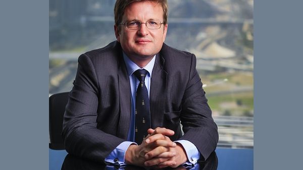 إدوارد كارنيجي رئيساً لكلاتونز أبوظبي