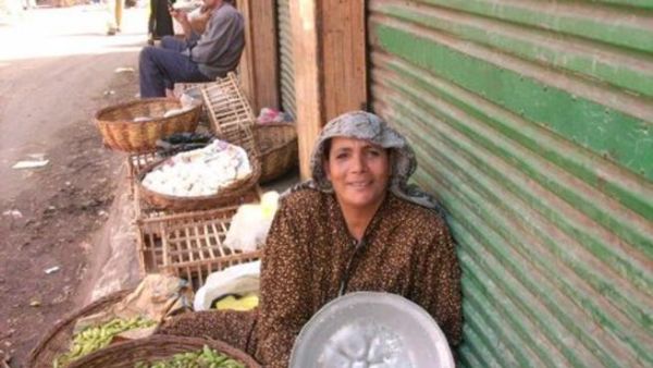 سجل متوسط إنفاق الطبقة الوسطى أدنى مستوى له في العام 2000 في مصر بمعدل 111 دولاراً للفرد في الشهر 