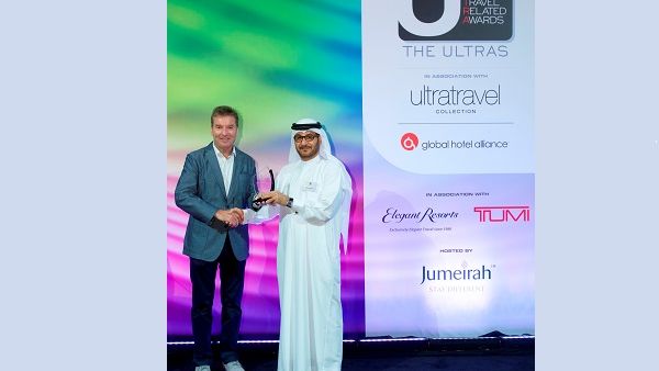 Emirates Adel Al-Redha at the ULTRAs with JP Fitzgerald Emirates Adel Al-Redha at the ULTRAs with JP Fitzgerald