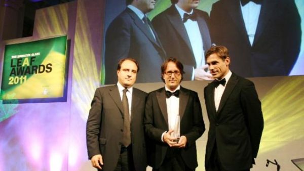 Ziad Yazbeck, Senior VP Sales & Marketing of Glass LLC with winners 