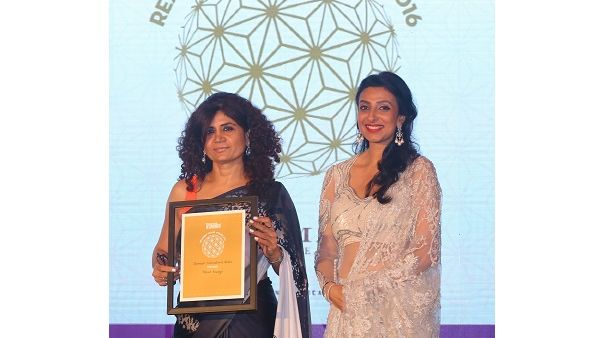 Etihad Airways - a winner at the Condé Nast Traveller India Readers' Travel Awards Etihad Airways - a winner at the Condé Nast Traveller India Readers' Travel Awards