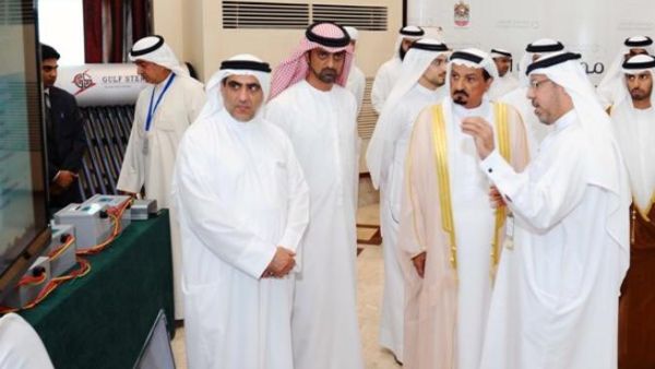خلال المؤتمر