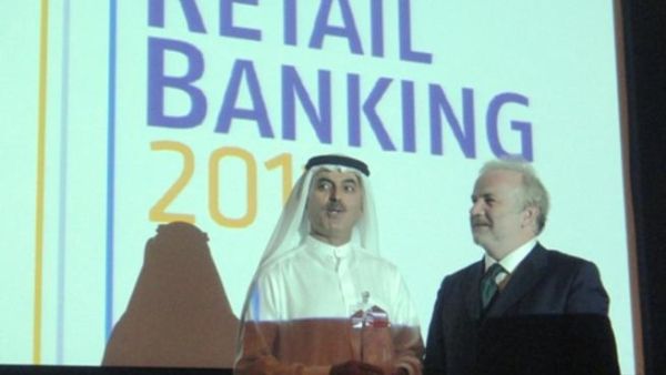 His Excellency while receiving the award