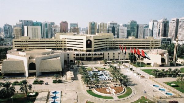 The Municipality calls on all residents of Abu Dhabi city and suburbs to comply with the rules for their health and safety. 