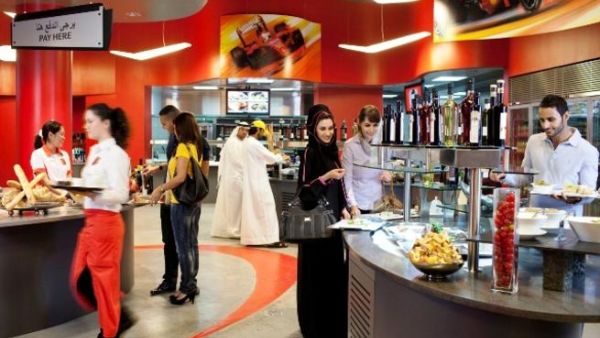 تفتح عالم فيراري أبوظبي أبوابها طوال شهر رمضان وفق ساعات العمل الاعتيادية كلّ يوم من الساعة 12 ظهراً إلى الساعة 10 مساءً ما عدا أيام الاثنين حيث تكون مقفلة أمام الجمهور