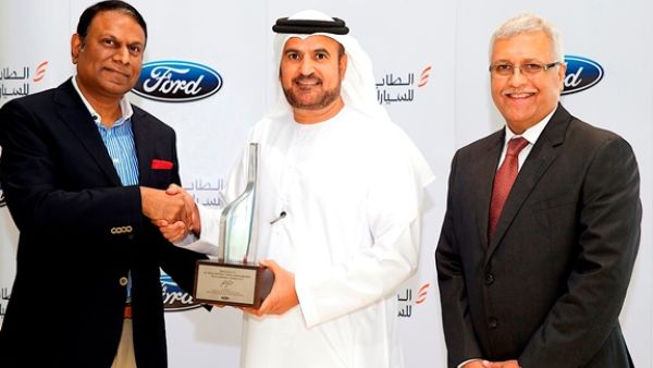 Kalyana Sivagnanam, Vice President, Marketing Sales and Service, Middle East & Africa for Ford and Lincoln; Saeed Humaid Al Tayer, Managing Director of Al Tayer Motors and Ashok Khanna, Chief Executive Officer of Al Tayer Motors at the hand over