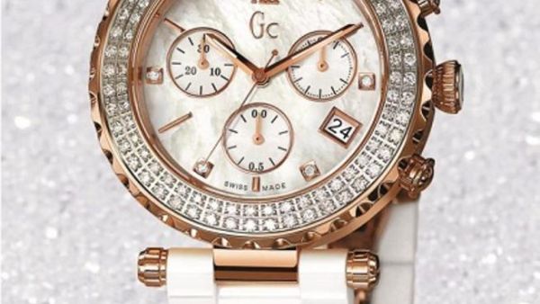 'Smart Luxury' diamond adorned timepiece by Gc