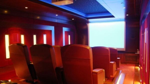 المسرح السينمائي G في فندق جراند ميلينيوم دبي المسرح السينمائي G في فندق جراند ميلينيوم دبي