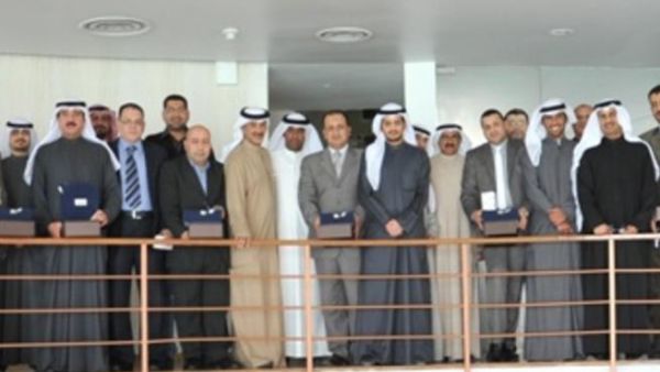 Group photo during the honoring ceremony to reward VIVA’s top performing legal collection agents Group photo during the honoring ceremony to reward VIVA’s top performing legal collection agents
