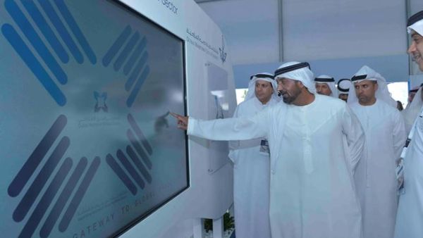 Sheikh Ahmed Bin Saeed during the official launch of Dubai Maritime Virtual Cluster at DIBS 2018.