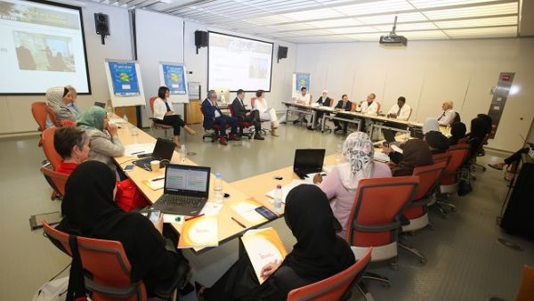 قد التأم خمسة وعشرون مشاركاً من دولة قطر وعموم المنطقة في مقرّ وايل كورنيل للطب - قطر للمشاركة في الدورة.