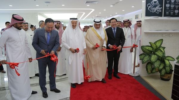 افتتاح مركز هواوي للابتكار