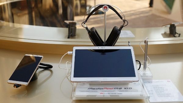 هاتف Mate 8 والجهاز اللوحي M2