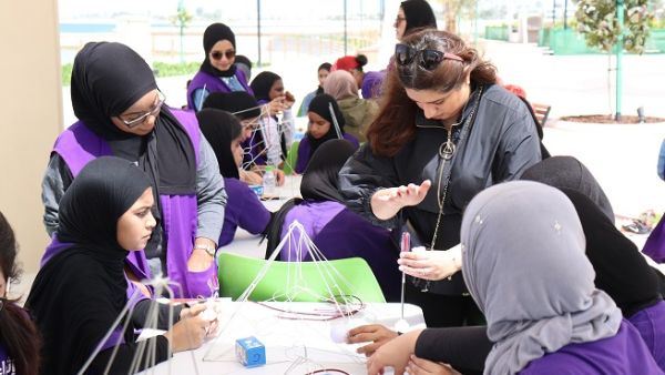 The participants of the program visited Durrat Al Bahrain during the sixth week, and carried out several activities that highlighted their creativity. The participants of the program visited Durrat Al Bahrain during the sixth week, and carried out several activities that highlighted their creativity.