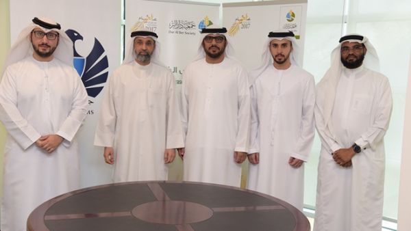 The agreement was signed at Dar Al Ber main office by Khalil Saqer bin Gharib, Director of Corporate Communication Department and Hisham Ali Al Hashimi, Deputy Executive Director of Dar Al Ber Society. 