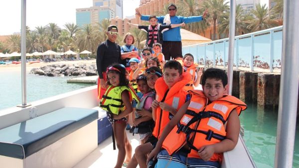 The hotel’s experienced team has created an attractive program offering Abu Dhabi children a fun-filled, enriching experience. 