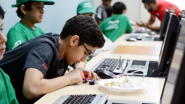 مخيم هيئة تنظيم الاتصالات للابتكار