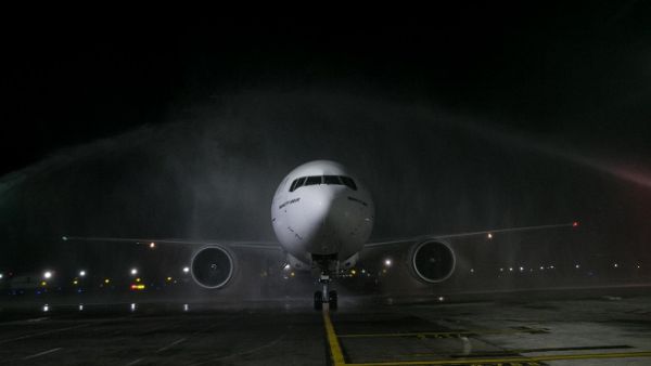 Flight EK450 was greeted with a traditional water cannon salute on arrival in Bali. 