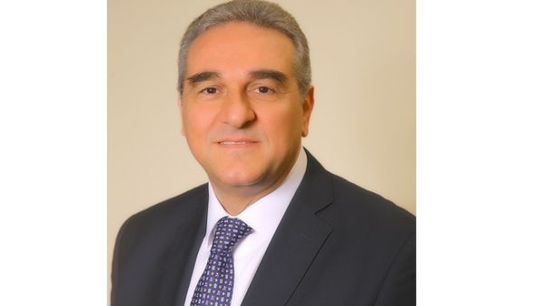 كامل عجمي، نائب رئيس العمليات في مجموعة هيلتون للمملكة العربية السعودية وبلاد الشام كامل عجمي، نائب رئيس العمليات في مجموعة هيلتون للمملكة العربية السعودية وبلاد الشام