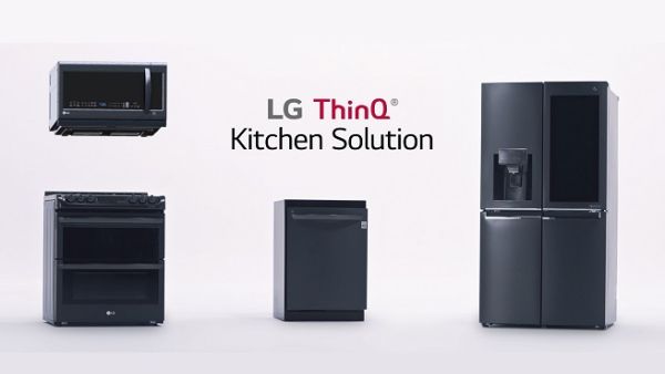 LG’s smart kitchen products such as the InstaView ThinQ™ maximize efficiency and ease to allow more quality time at home.