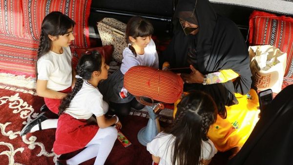 ‘Thread Weaving’ or ‘Al Talli’ handicraft is considered a women’s craft and is widespread in the UAE.