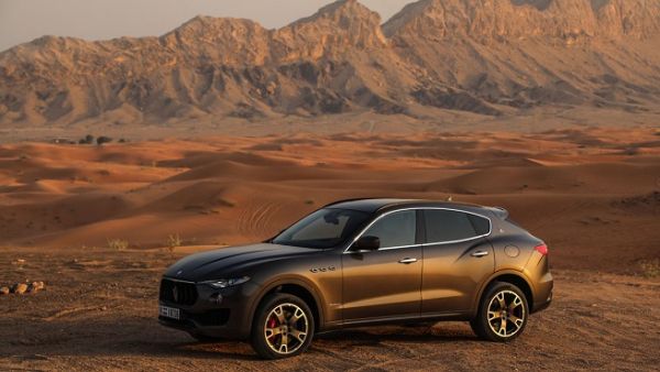 The 7-year Service Package is linked to each individual vehicle and can be extended to any eventual subsequent owner.