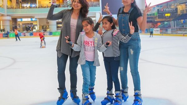 Encouraging families to come together on this special day kids simply have to bring their mum along so they can skate together.
