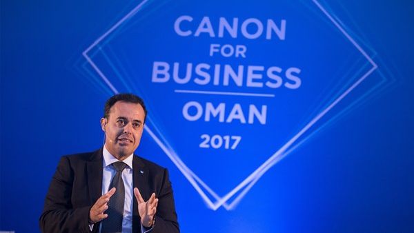 Mr Shadi Bakhour addressing the partners at 'Canon for Business Oman 2017'