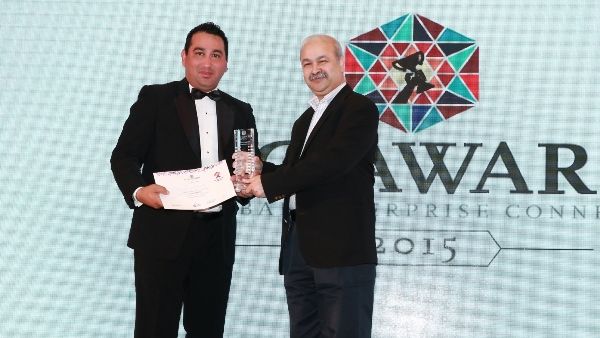 Niranj Sangal_Group CEO OMA Emirate um Group at the GEC Awards 2015