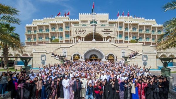 خلال الاحتفال خلال الاحتفال