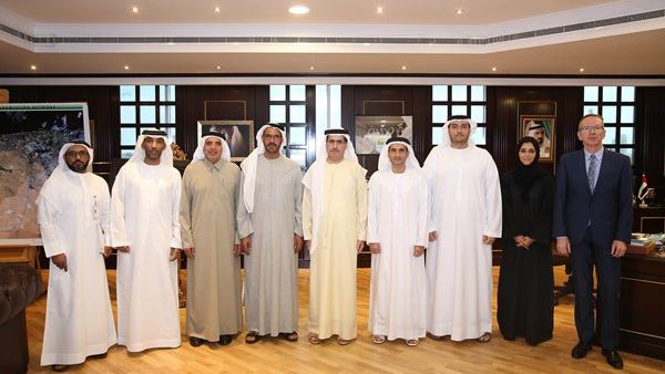 قامت مجموعة من الطلبة بجمع النفايات والمخلفات في منطقة سيل حسبان في اليوم الأول للأنشطة